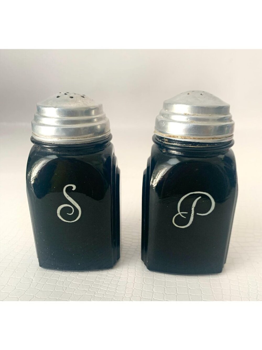 Vintage Art Deco Roman Arch Salt & Pepper Shakers McKee Glass 1930s